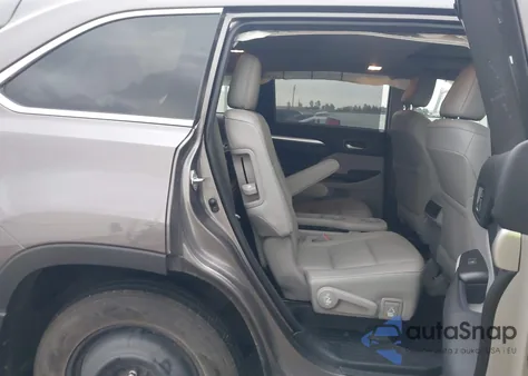 2018 Toyota Highlander Xle from USA, damaged, VIN 5TDKZRFH9JS547914